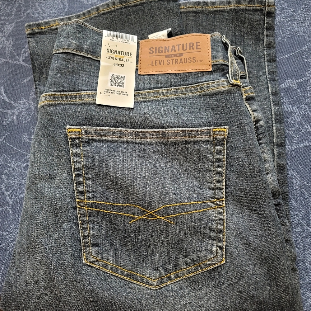 Levi men's jeans 34x32